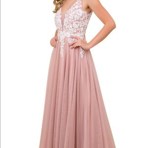 GB full length A-line prom dress. Size is 3/4